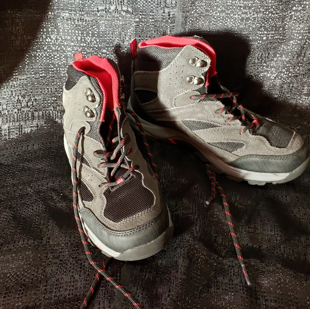 Boys all terrain boots